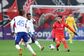 今晚体能课后，本菲卡单刀错失备战亚冠，质疑声仍在，年轻球员得到机会的简单介绍九游体育APP