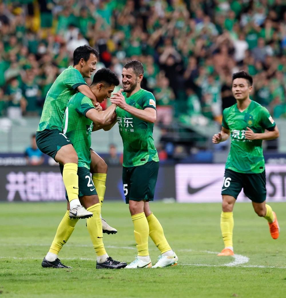 包含北京国安清晨队长鼓劲；志在中超名次提升；气氛紧张；心理建设被强调的词条